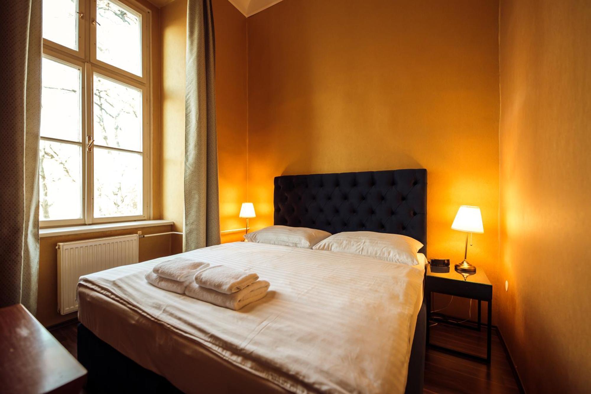 Hotel Kastiel Mojmírovce Exteriör bild
